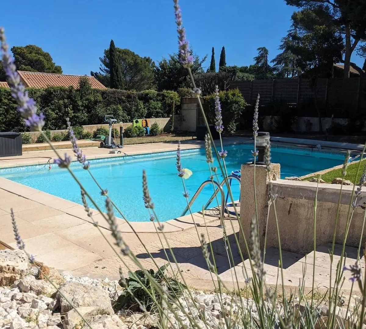 Apartment Studio Cosy Neuf Calme -Parking Terrasse Privee Piscine 5Mn Gare Tgv Aix Et Za Aix La Duranne 15 Mn Aeroport Marseille Cabries
